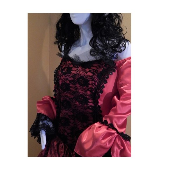 Tena Rae Custom size 10 RED/BLACK - Picture 4 of 11